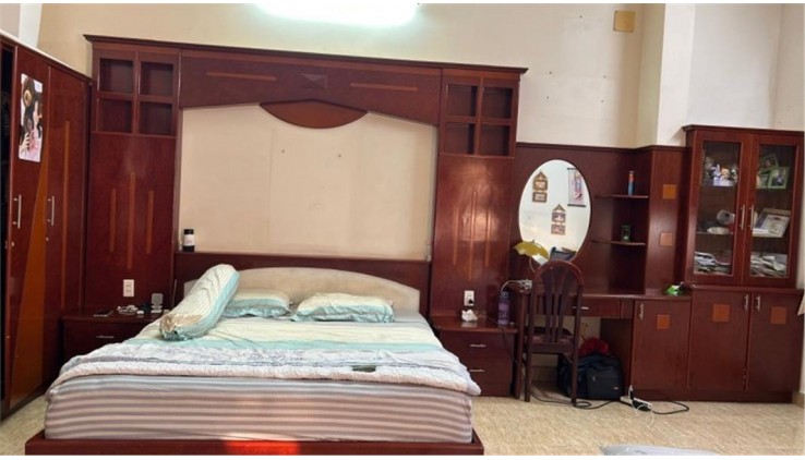 **Bán nhà MT đường Sơn Hưng Tân Bình, phường 12 Tân Bình; 4x13. 2 lầu