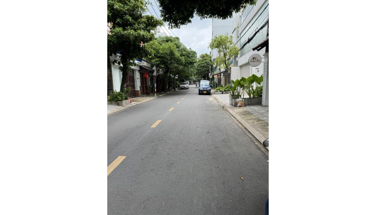 **Bán nhà mặt tiền Tân Bình* MT Phan Bá Phiến, khu K300; 4,5x30, 3 lầu