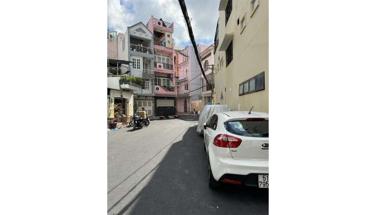 **Bán nhà phường 14 Tân Bình** hxh Ba Vân, khu Bàu Cát; 4x10; 4 tầng
