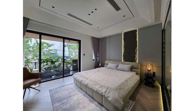 *Bán nhà phường 5 Tân Bình, trục Cách Mạng Tháng 8, thu nhập 400tr/năm