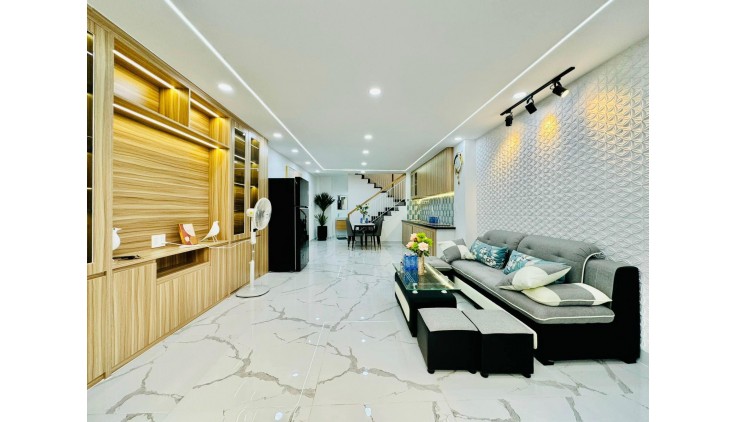 ***Bán nhà hxh Phổ Quang, phường 9 Phú Nhuận, ngay bv Tâm Anh (4*13)
