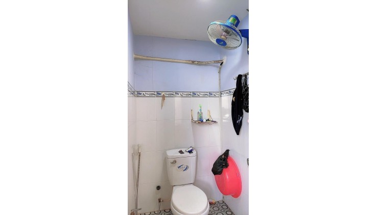 Bán nhà Hẻm xe tải Tây Thạnh, Quận Tân Phú. 4 x 17m, 5,8 tỷ.