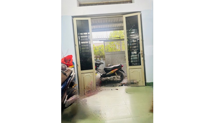 Bán nhà Hẻm xe hơi Thạch Lam, 4 x 15m, 3.7 tỷ, SHR