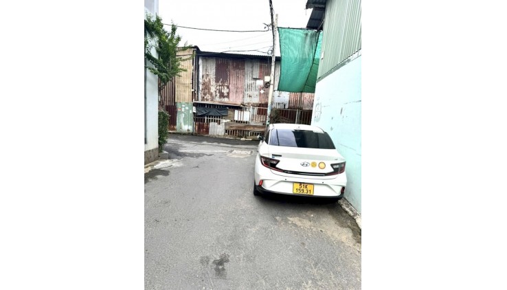 Bán nhà Hẻm xe tải Trường Chinh, Quận Tân Phú. 60m², 4,8 tỷ. Pháp lý rõ ràng.