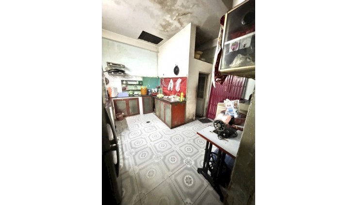 Bán nhà Hẻm xe tải Trường Chinh, Quận Tân Phú. 60m², 4,8 tỷ. Pháp lý rõ ràng.