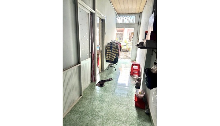 Bán nhà Hẻm xe tải Trường Chinh, Quận Tân Phú. 60m², 4,8 tỷ. Pháp lý rõ ràng.