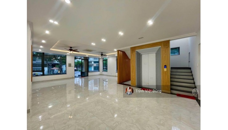 Cho thuê nguyên căn mặt tiền kinh doanh 5-8m KĐT Vạn Phúc, QL13, Hiệp Bình Phước-chỉ từ 30tr/tháng