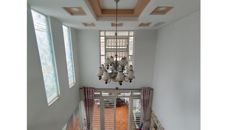 Nhà hẻm Ô tô THÍCH QUẢNG ĐỨC - 4.5m x 15m - nở hậu - 4 tầng.