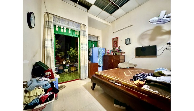 Chỉ 4.1 tỷ bán gấp nhà NGUYỄN TRỌNG TUYỂN, 4m x 10m, 3 lầu.