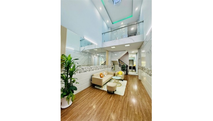 Gấp bán, nhà 5 Tầng, Mặt tiền Đường Số 9, Phường 16. Ngay Nhà Thiếu Nhi, chỉ 6.15 tỷ