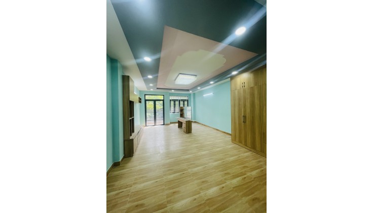 Bán nhà Mặt Tiền Trịnh Quang Nghị, Quận 8, 120m2, 4 tầng, chỉ 8.5 tỷ, không quy hoạch