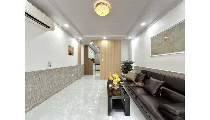Bán nhà DUY TÂN PHÚ NHUẬN -  45m2 - nhà đẹp - nhỉnh 6 tỷ