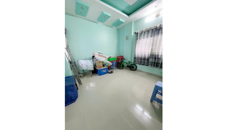 CHỈ 7 TỶ. MẶT TIỀN ĐẶNG THÚC LIÊNG. P4Q8  - 49M2 - 4 TẦNG - NHÀ CÒN MỚI.