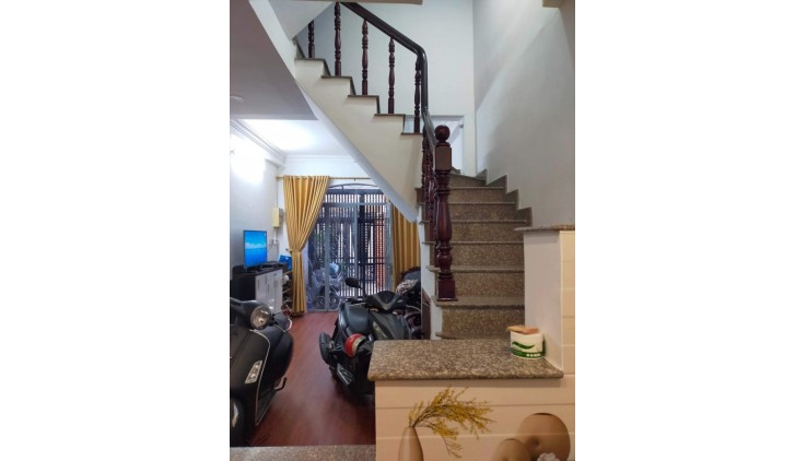 Bán nhà DUY TÂN PHÚ NHUẬN -  45m2 - nhà đẹp - nhỉnh 6 tỷ