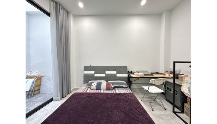 Bán nhà hẻm ô tô TRƯỜNG SA - PHÚ NHUẬN - 92m2 - 3 tầng BTCT.