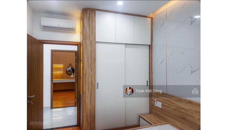 Nhà 3 tầng, mới đẹp 80m2, hẻm xe hơi, gần đường Lê Văn Thịnh, Quận 2, giá nhỉnh 5 tỷ