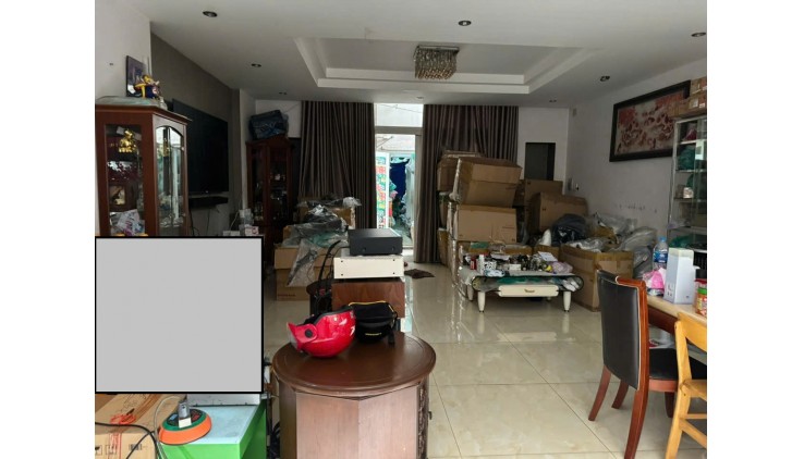 Bá.n nhà MT Chợ Thủ Đức, 230m2, 3T, chỉ 36t.
