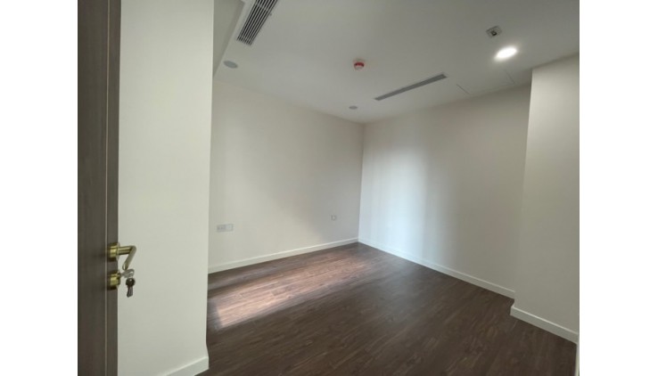 Nhà đẹp đường xe hơi thu nhập 140tr/năm, Phú Thuận - Tân Phú Quận 7, 70m2, Giá 3,3tỷ