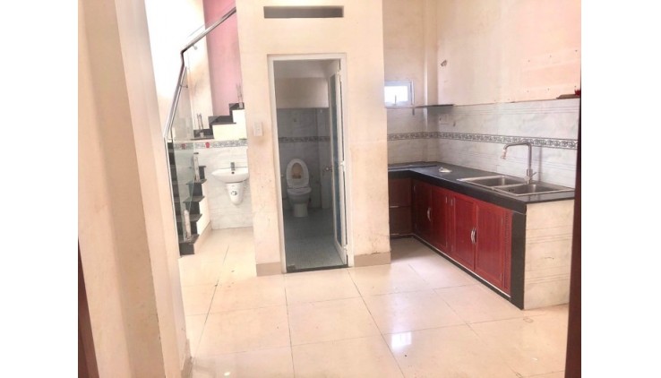 BÁN NHÀ 61M2 PHẠM THẾ HIỂN QUẬN 8 NHỈNH 4 TỶ