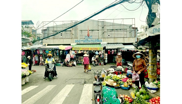 Mặt tiền chợ Hoàng Minh Đạo 4.5x16 4 tầng chỉ 18 tỷ