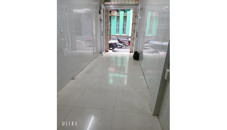 Bán nhà HXH đường 3 tháng 2, P14, Q10, 2 tầng, 18m2 công nhận đủ.