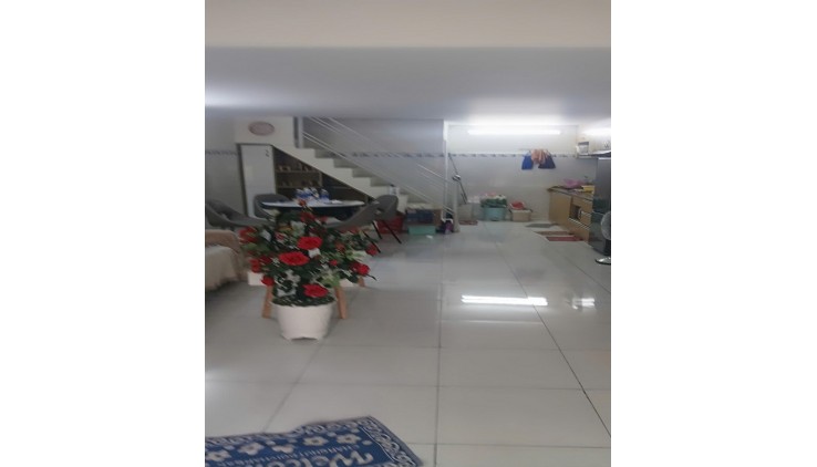 Hẻm 5m KD, ô tô ngủ trong nhà, Đuòng số 4, BHH B, Bình Tân, 42m2, 2 tầng, chỉ 2,x tỷ