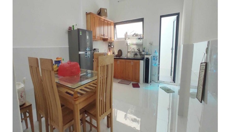 Bán nhà MT kinh doanh Nguyển Thị Thơi, Hiệp Thành, Q12, 94m2, 2 tầng, giá rẻ