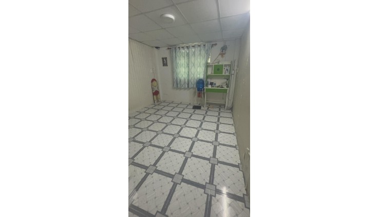Bán nhà mặt tiền kinh doanh Lê Ngã, Phú Trung, Tân Phú, 30m2, 2 tầng, chỉ 3.7 tỷ.