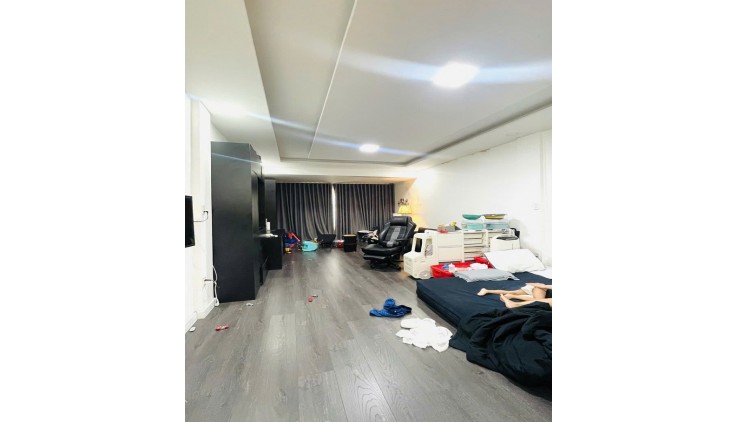 Bán nhà MT KD ngay Phổ Quang, P2, Tân Bình, 112m2, 2 tầng, cực đẹp, giá rẻ
