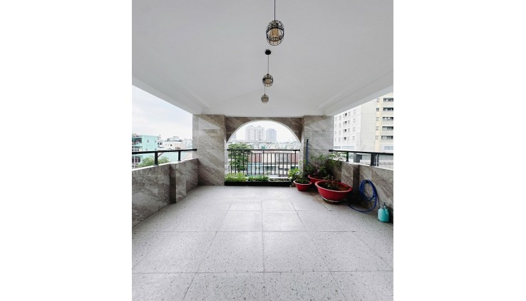 Bán nhà mặt tiền Nguyễn Biểu, P1, Q5, 92m2, 4 tầng, giá cực rẻ, chỉ nhỉnh 17 tỷ
