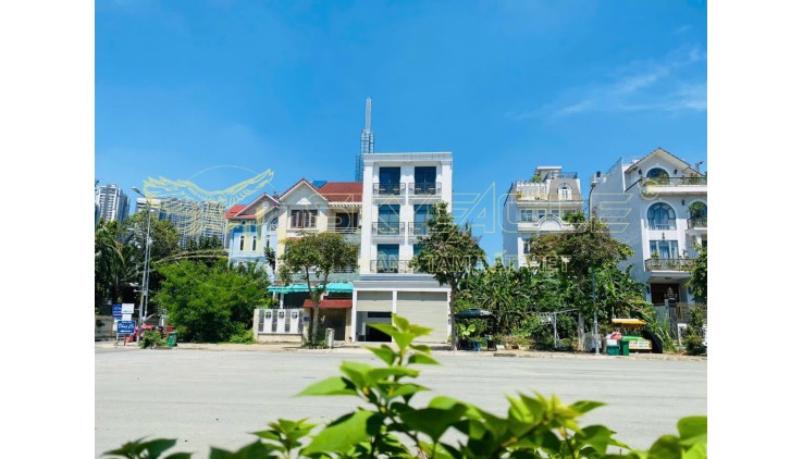 BÁN GẤP NHÀ PHỐ, DIỆN TÍCH 626.6m² GIÁ 113 TỶ - HOTLINE: 0984.388.599