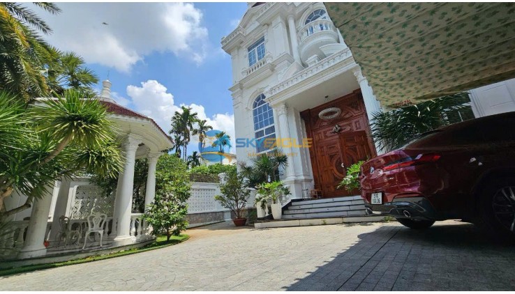 BÁN GẤP DINH THỰ, DIỆN TÍCH 780m² GIÁ 235 TỶ - HOTLINE: 0984.388.599