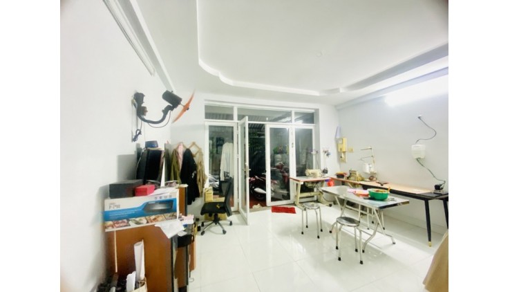 BÁN NHÀ GÒ VẤP – HẺM XE HƠI, SÁT MẶT TIỀN QUANG TRUNG – 6.45 TỶ TL
