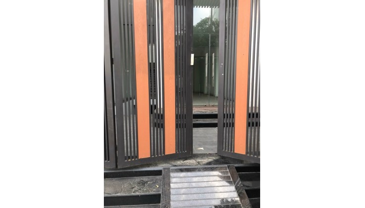 Mặt tiền kinh doanh Phạm Thế Hiển 5.6x51 chỉ 15 tỷ 8