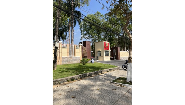 Chính Chủ Bán Gấp Nhà Bà Điểm Hóc Môn Giá Chỉ 4.1 Tỷ
