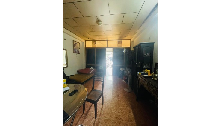 Bán nhà Mặt tiền Âu Cơ, gần ngã tư Lạc Long Quân, 4x20m, Cấp 4, HĐT 15tr, giảm  14.9 tỷ