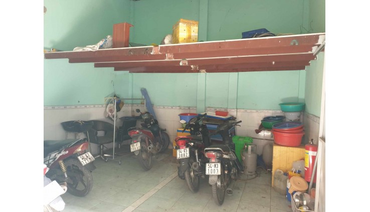 Bán nhà Mặt tiền Trương Phước Phan gần Lê Văn Quới, 6.1x34m, HĐT 30tr,  còn 14.9 tỷ