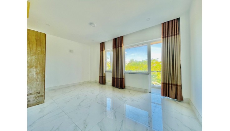 BÁN BIỆT THỰ GÓC 2 MẶT TIỀN KDC PHÚ XUÂN, HUYỆN NHÀ BÈ. DT: 229 M2 ( 11 X 22M )