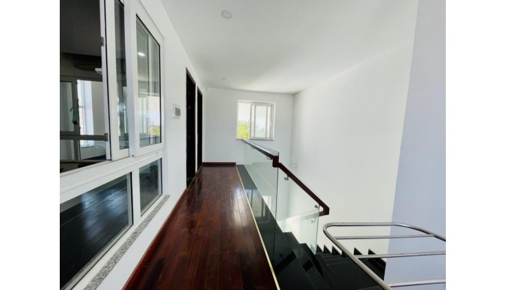 BÁN BIỆT THỰ GÓC 2 MẶT TIỀN KDC PHÚ XUÂN, HUYỆN NHÀ BÈ. DT: 229 M2 ( 11 X 22M )