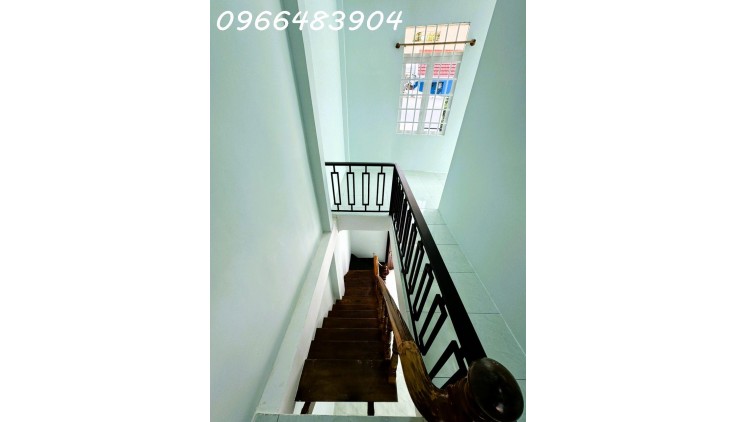 Cho thuê nhà nguyên căn 90m2 2pn đường 5 - Linh Chiểu