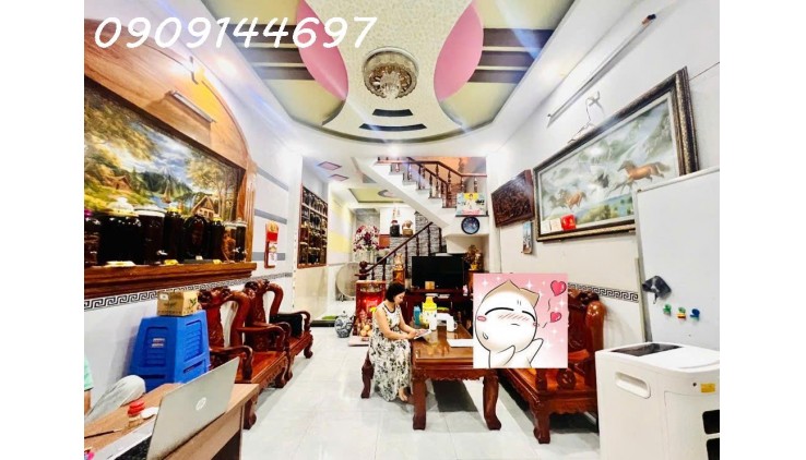 Bán Nhà 4 tầng đường HUỲNH THỊ HAI, phường TCH, Q12, dt 55m2 (4mx15m) Hẻm Ôtô thông Giá 4,8Tỷ