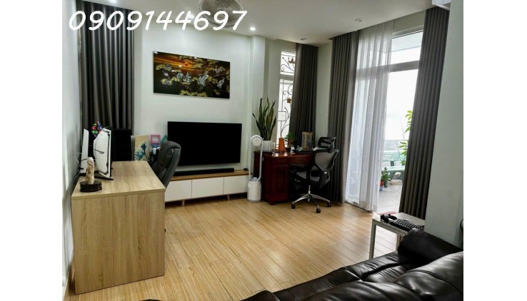 Nhà 3 tầng đường VƯỜN LÀI, phường APĐ, Q12, dt 110m2 (8,4mx13,2m) Giá 10,3Tỷ