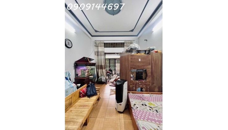 Nhà 2 tầng Đường HIỆP THÀNH 45, phường HT, Q12, dt 55m2 (4mx14m). Hẻm ôtô Giá 4,8Tỷ.