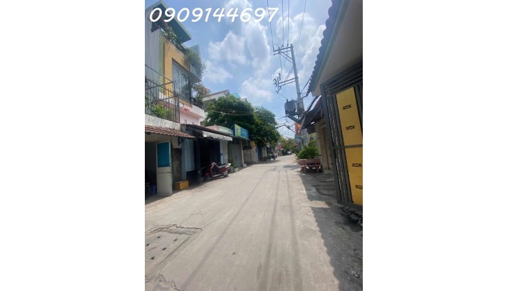 Nhà 3 tầng MT đường ĐHT06, phường THT, Q12, dt 122m2 (5,1mx24m) Đường 10m. Giá 7,3Tỷ