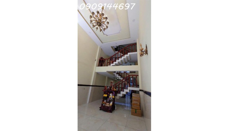 Nhà 5 Tầng đường THỚI AN 16, phường TA, Q12, dt 67m2(4,2mx16m), hẻm 8m Giá 6,6Tỷ