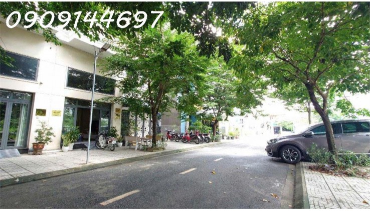 Nhà 5 Tầng đường THỚI AN 16, phường TA, Q12, dt 67m2(4,2mx16m), hẻm 8m Giá 6,6Tỷ