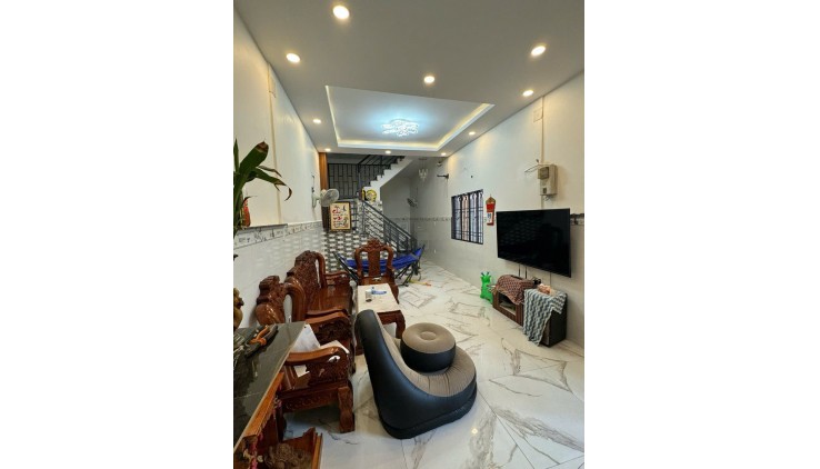 4.75 tỷ- Hoàng Hoa Thám - Gần Chợ Bà chiểu Bình Thạnh - 43m2 - hẻm trước nhà rộng 5m