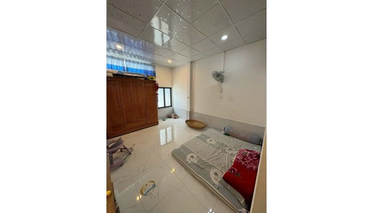 4.75 tỷ- Hoàng Hoa Thám - Gần Chợ Bà chiểu Bình Thạnh - 43m2 - hẻm trước nhà rộng 5m