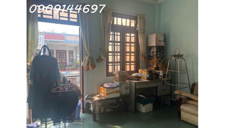 Bán Nhà 3 tầng đường TRẦN THỊ NĂM, phường TCH, Q12, dt 60m2 (4mx15,4m). Đường 10m. Giá 4,78Tỷ