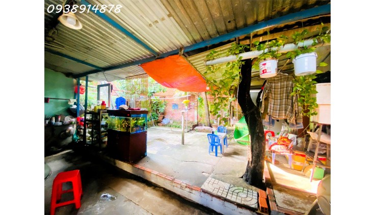Bán nhà nát 104m2 đường 8 - Trường Thọ